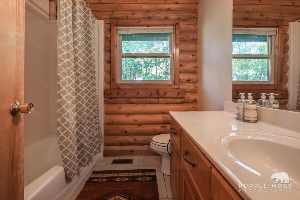 Scofield Lakefront Cabin With Private Dock - thumb 1