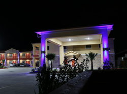 Scottish Inn & Suites - IAH Airport