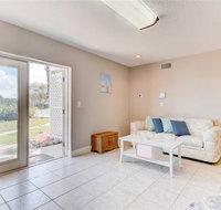 Sea Forever Ground Floor, 2 Bedrooms, Ocean Views, Sleeps 6 - Tourism Bookings