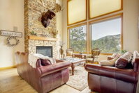 Secluded  Spacious Mountain Getaway Tourism Bookings