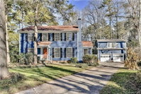 Secluded House with BIG deck close to Uptown Tourism Bookings