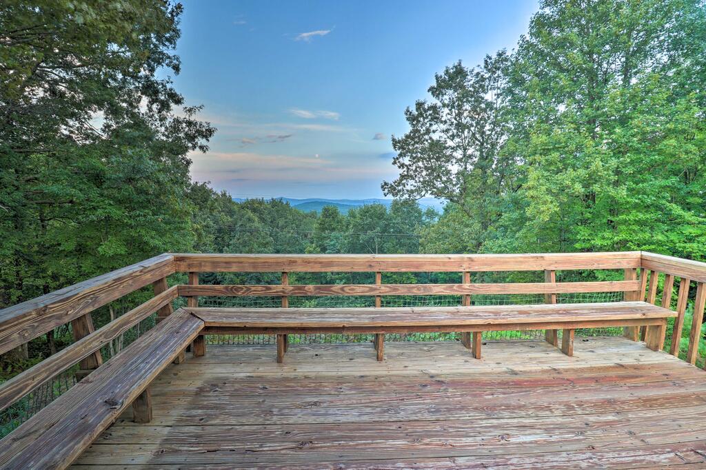 Secluded Pisgah Nat'l Forest Retreat With Views - thumb 2