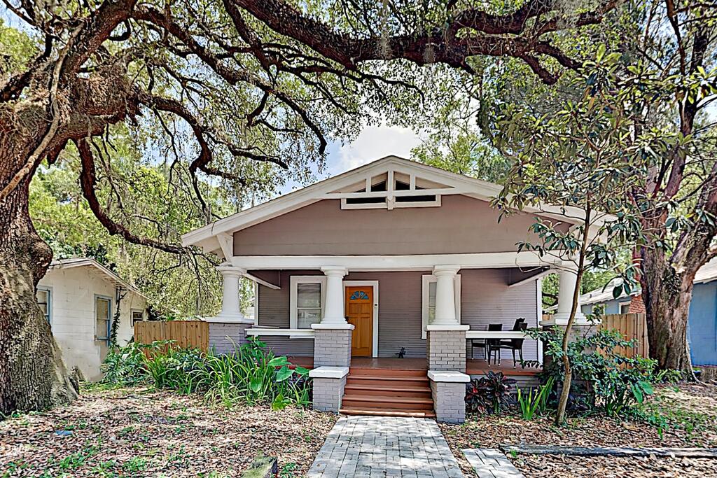 Seminole Heights Home Near Dining & Downtown Home - thumb 0