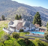Sequoia Ridgetop Home - Breathtaking Views  Pool - USA Accommodation