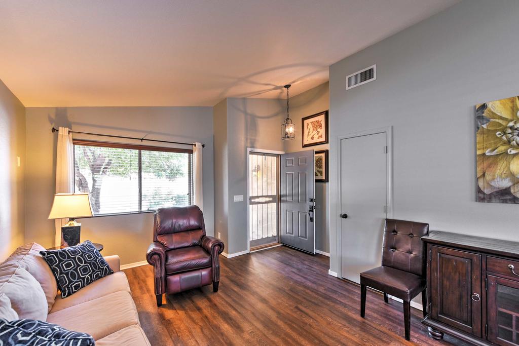 Serene Surprise Home With Backyard & Private Pool - thumb 3