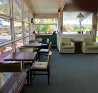 Sierra Lodge Three Rivers - USA Accommodation