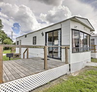 Silver Springs Cabin with Deck - Steps to the Lake - Tourism Bookings