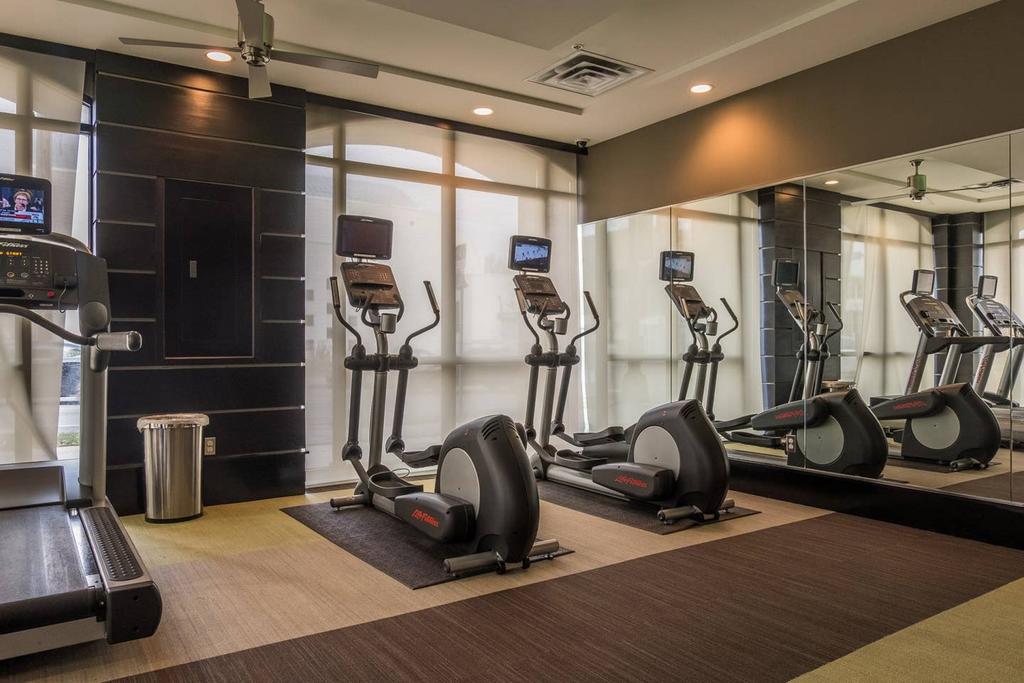 Simple 1BR Apt Near Downtown - thumb 1