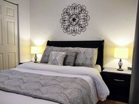 Simply Gainesville - Private Room  Ensuite 2 Miles from UF Campus Tourism Bookings
