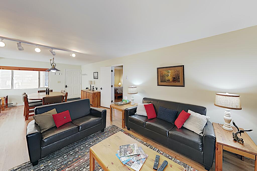 Ski-Hike-Fish & Golf In Carbondale - thumb 3