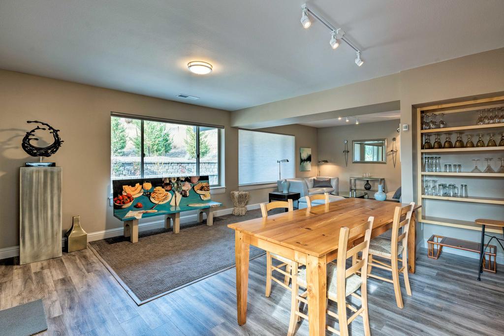 Sleek South Reno Escape - 8 Mi To Mt Rose Ski Tahoe - thumb 2