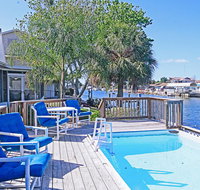 Sleeps 10 Waterfront Paradise Dock Pool More - Tourism Bookings
