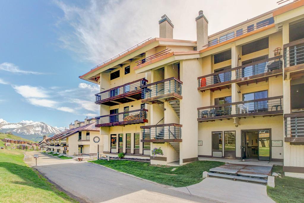 Slopeside Paradise At Axtel - thumb 2