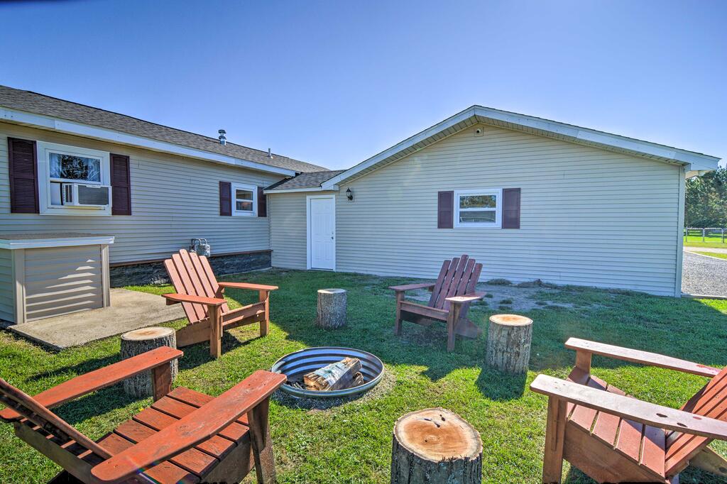 Smart Home Near Flowage Lake With Fire Pit - thumb 0