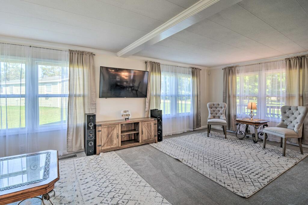 Smart Home Near Flowage Lake With Fire Pit - thumb 3