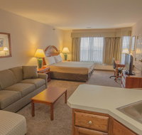 Smart Suites on the Hill - Tourism Bookings