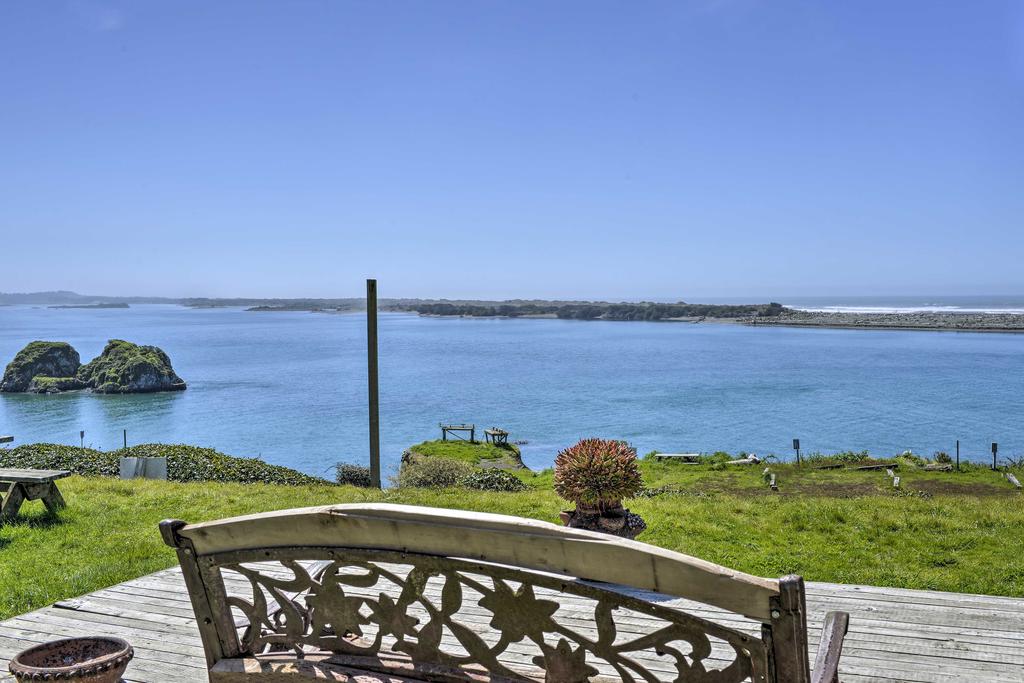 Smith River Home With Boat Launch Access And Views - thumb 1