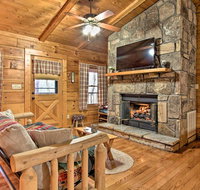 Smoky Mtn Hideaway w/ 3 Balconies & Near Dwtn - Tourism Bookings