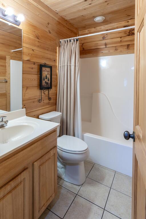 SmokyStays 5 Bedroom Cabin - thumb 3