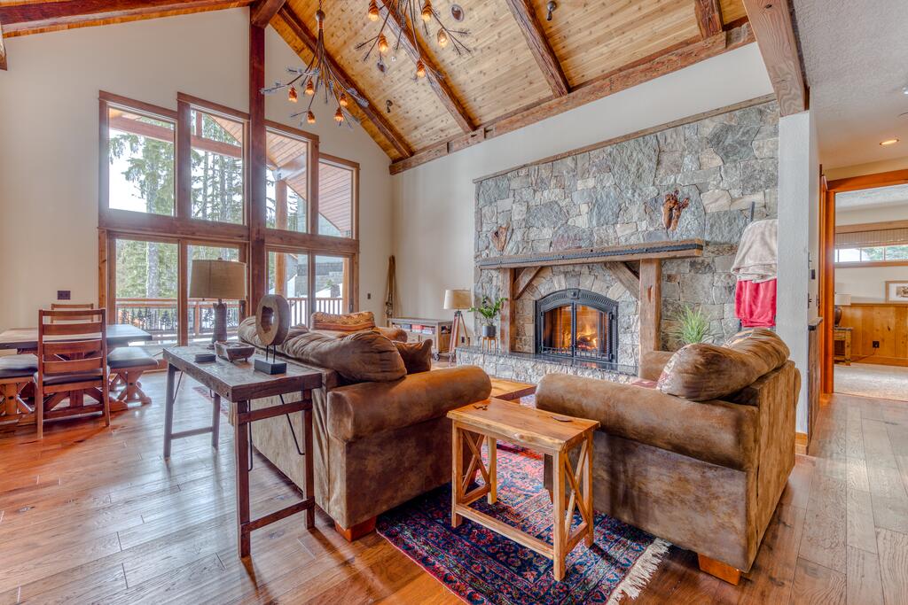 Snowed Inn - thumb 0