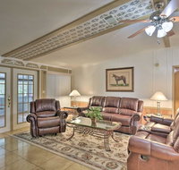 Spacious Frostproof Home Mins to Fishing and Golf - USA Accommodation