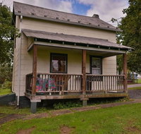 Sportsmans Cottage - Tourism Bookings