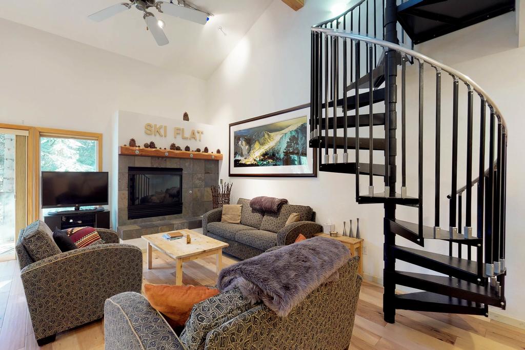 Squaw Valley Ski Flat - thumb 1