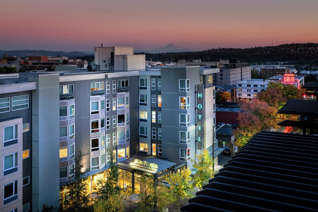 Staypineapple, Watertown, University District Seattle - thumb 0