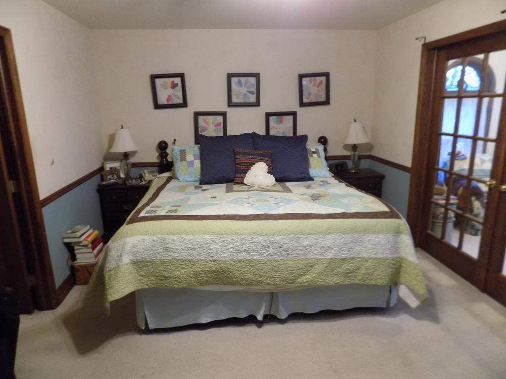 StoneWall House Lakeside Suite - thumb 1