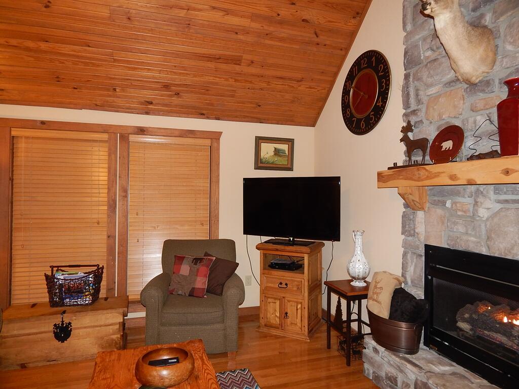 Stoney Creek Cabin - thumb 3