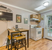 Strawberry Creek Retreat - USA Accommodation