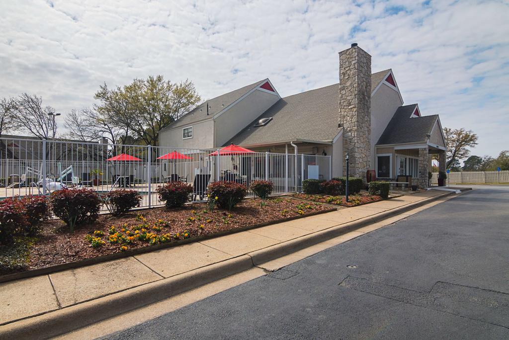 Studio 6-Tyler, TX - thumb 2