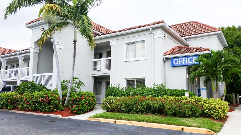 Studio 6-West Palm Beach, FL - thumb 2