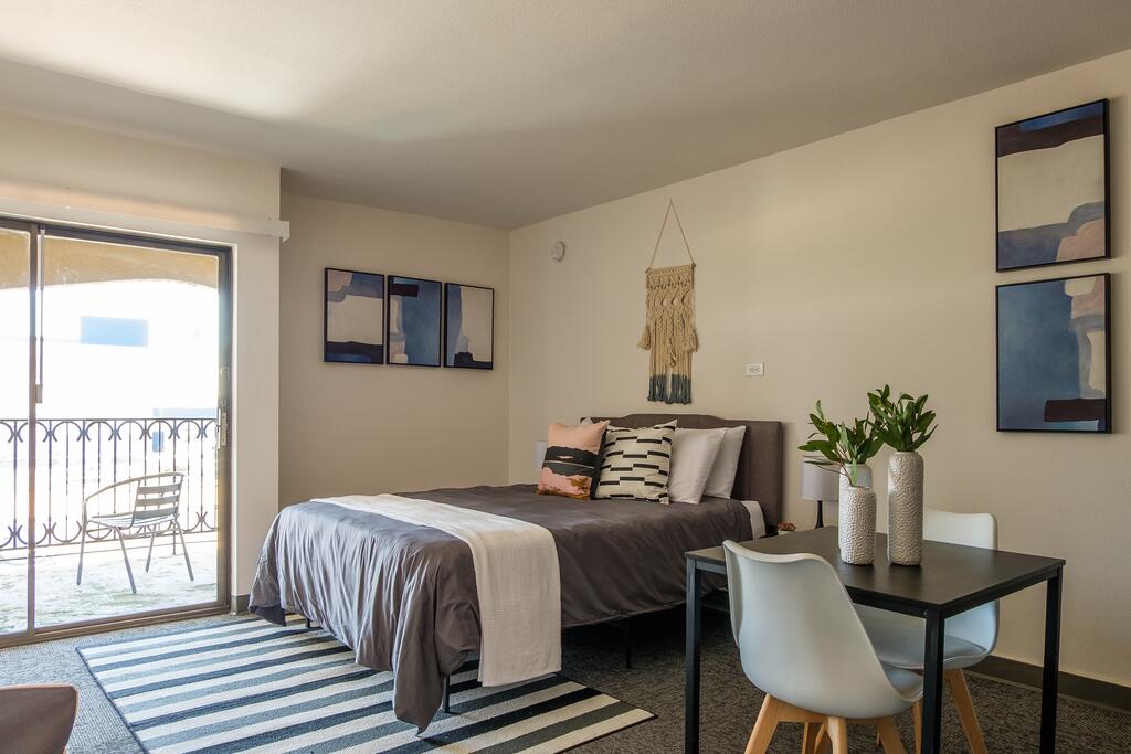 Studio Apt With WiFi By Frontdesk - thumb 0