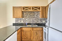 Studio with Pool - 4 Mi to Cherry Grove Beach USA Accommodation