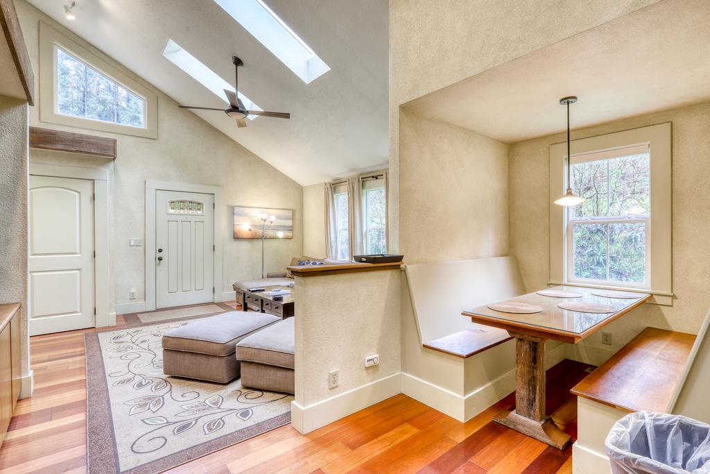 Stylish Cabin - thumb 3