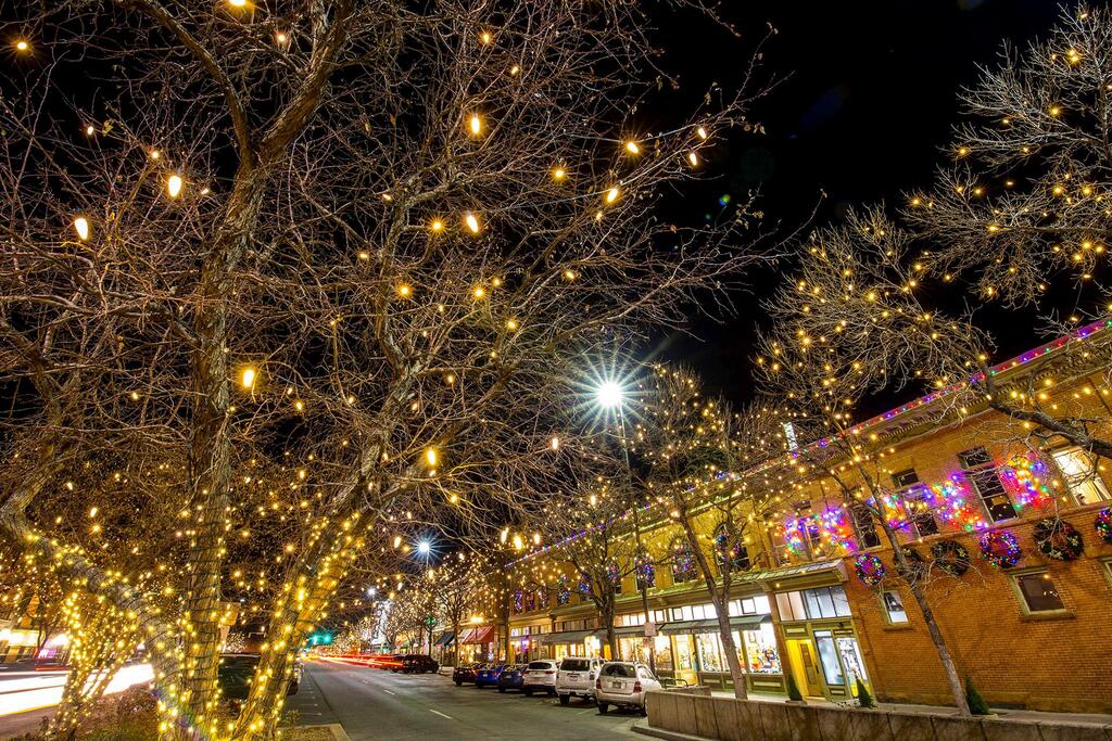 Stylish Condo In The Heart Of Old Town - thumb 1