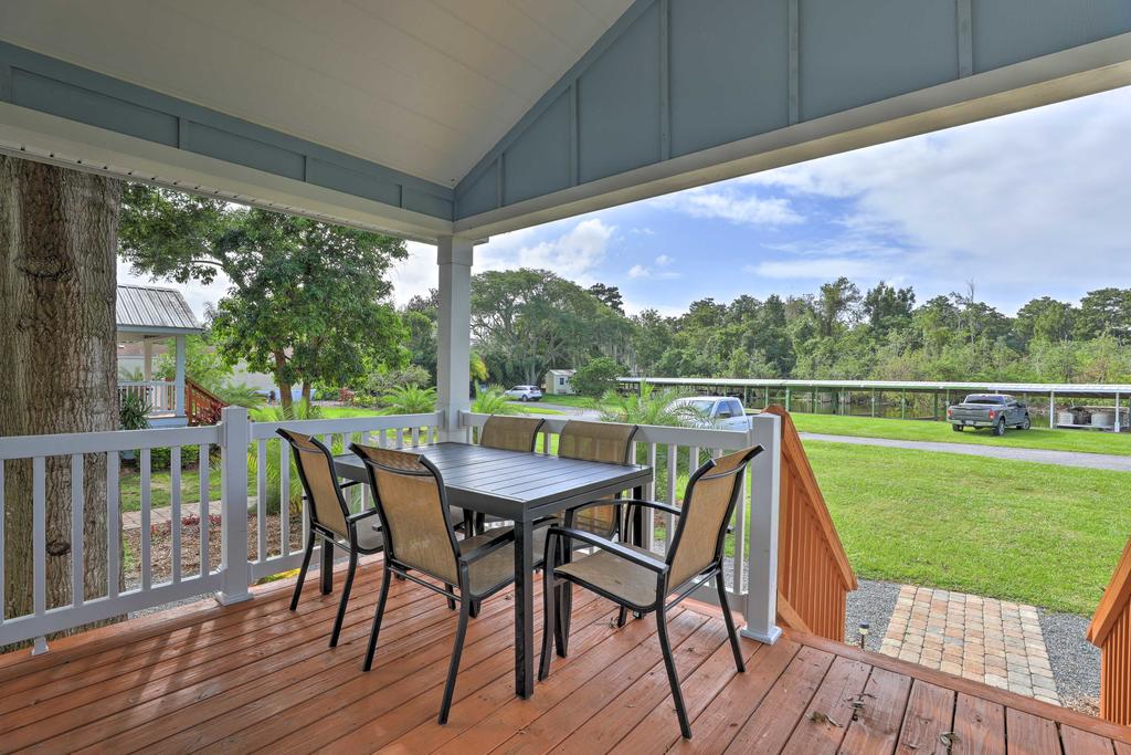 Stylish Home With Private Canal Access To Lake Eloise - thumb 0