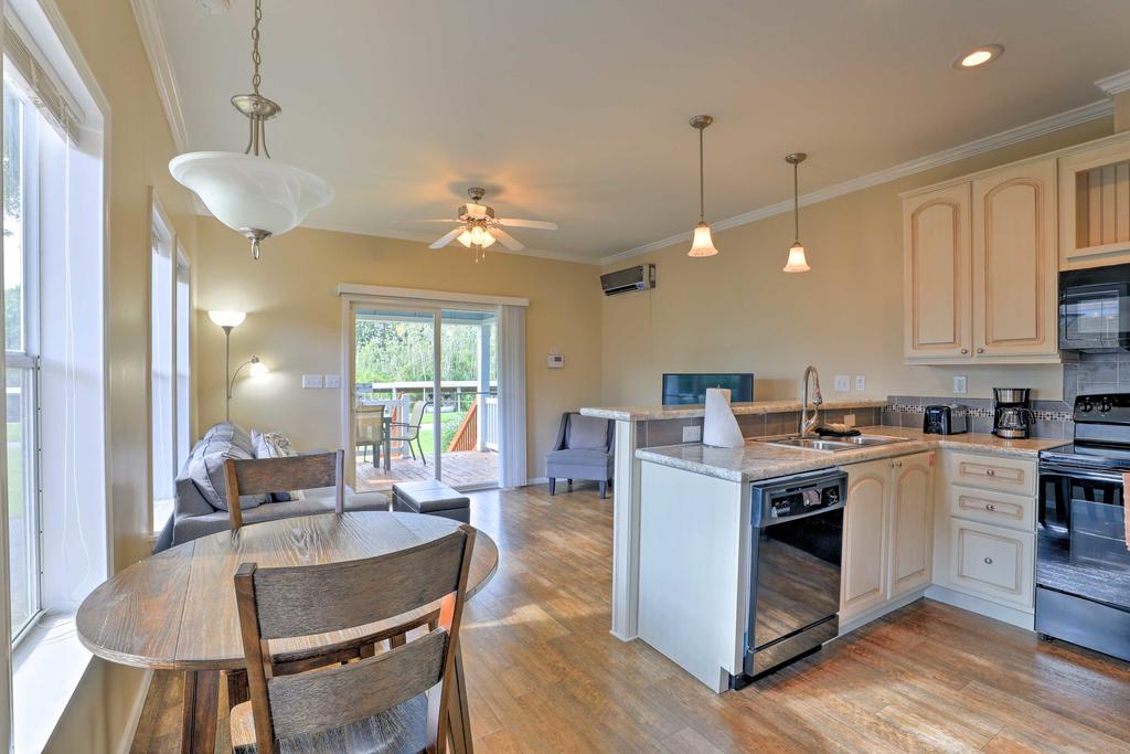 Stylish Home With Private Canal Access To Lake Eloise - thumb 2