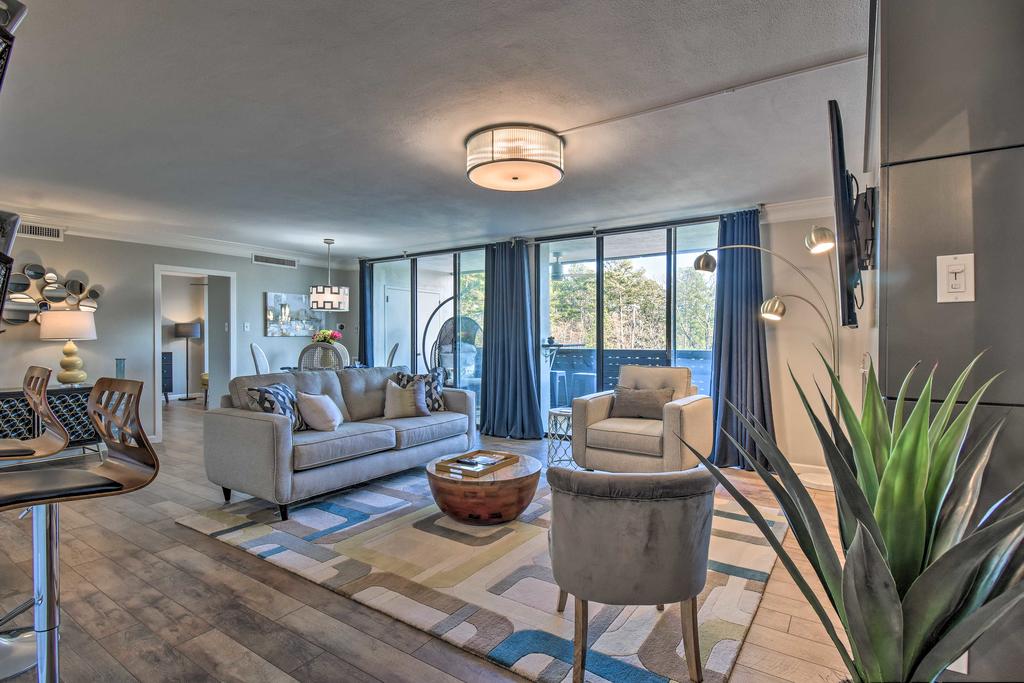 Stylish Resort Condo With Boat Slip On Lake Hamilton! - thumb 0