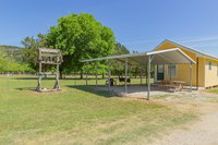 Sunflower Cabin RR9122SF home Tourism Bookings