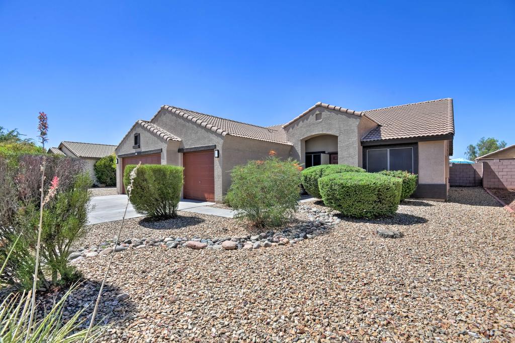 Sunny Home With Pool, Walk Less Than 1 Mi To Goodyear Ballpark - thumb 1