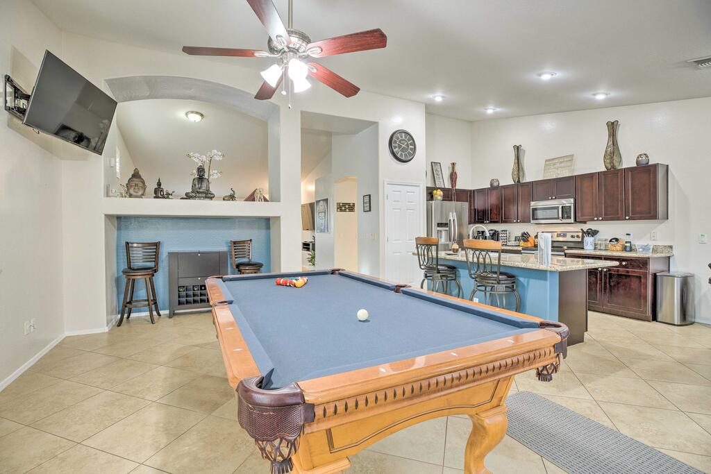 Sunny Home With Pool, Walk Less Than 1 Mi To Goodyear Ballpark - thumb 2