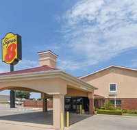 Super 8 by Wyndham Burleson Fort Worth Area - Tourism Bookings