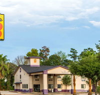 Super 8 by Wyndham Cleveland TX - USA Accommodation