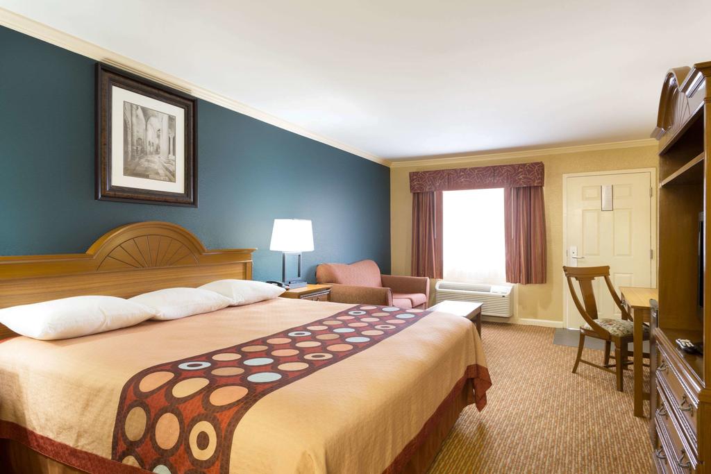 Super 8 By Wyndham Covington - thumb 3