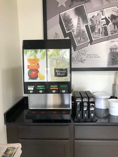 Super 8 By Wyndham Kenedy - thumb 1