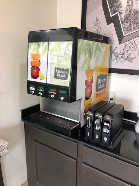 Super 8 By Wyndham Kenedy - thumb 2