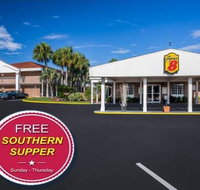 Super 8 by Wyndham Lake City - Tourism Bookings