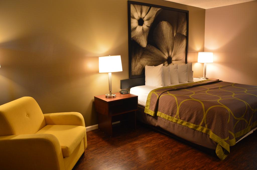 Super 8 By Wyndham Madison - thumb 2